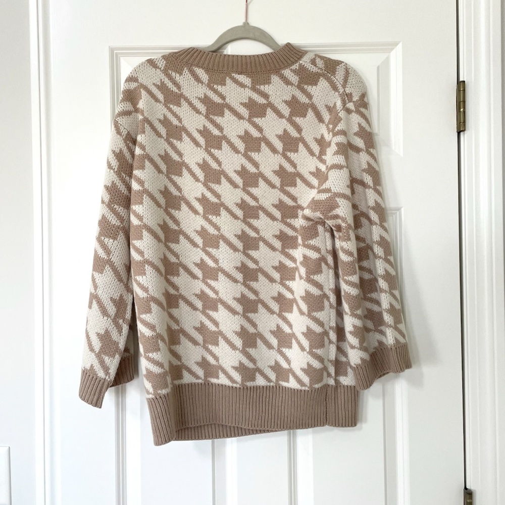 Princess Polly Beige and White Houndstooth Sweater - Picture 4 of 6